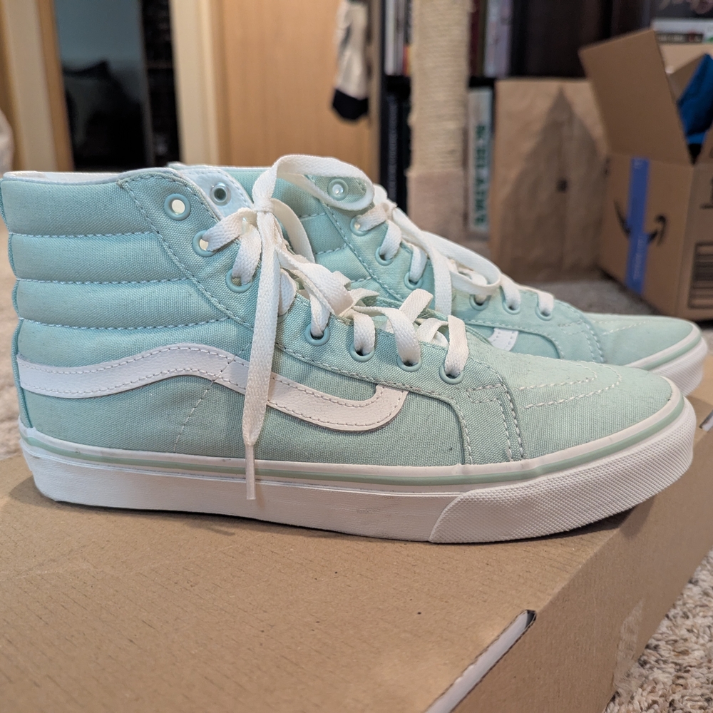 NWOB Vans Sk8-Hi Slim| Zephyr Blue | Womens US 8.5